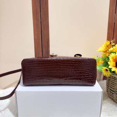 wholesale quality loro piana extra bag l27 alligator coffee